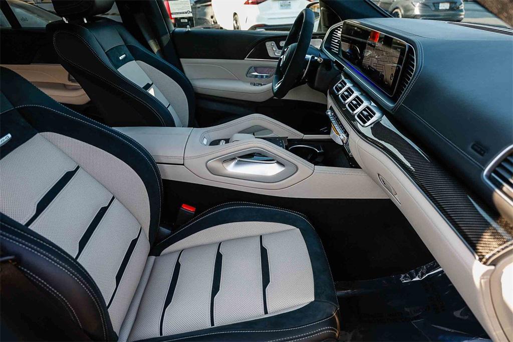 new 2026 Mercedes-Benz AMG GLE 53 car, priced at $100,505