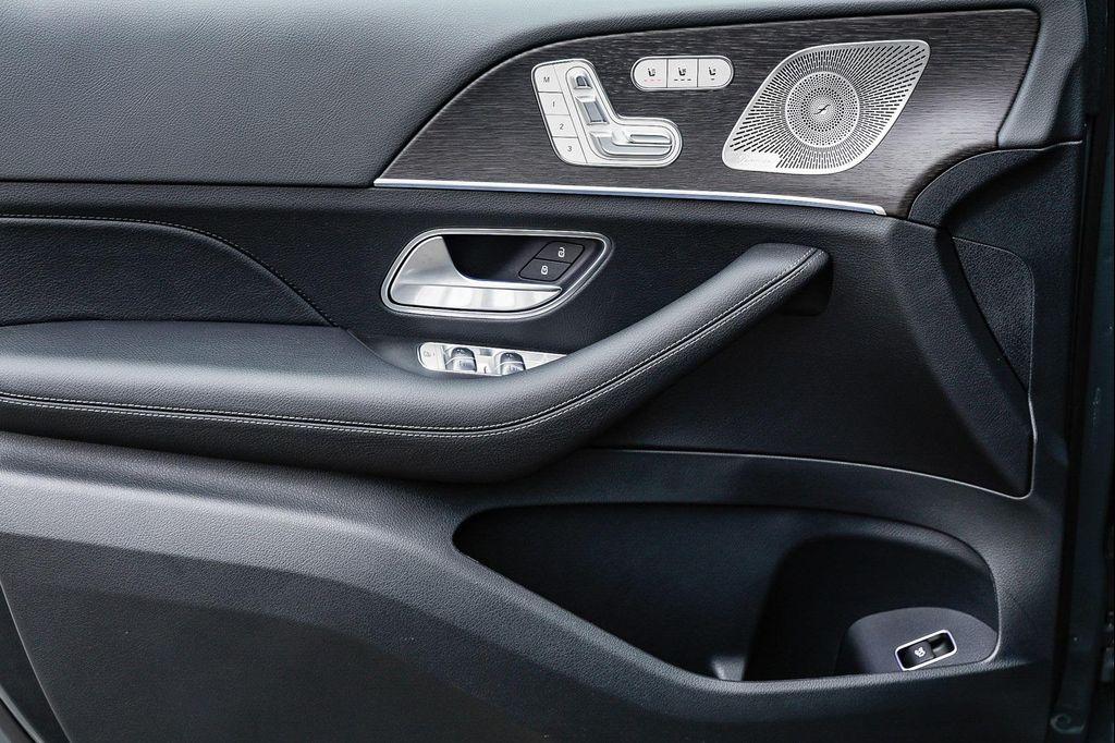 new 2026 Mercedes-Benz GLS 450 car, priced at $96,500