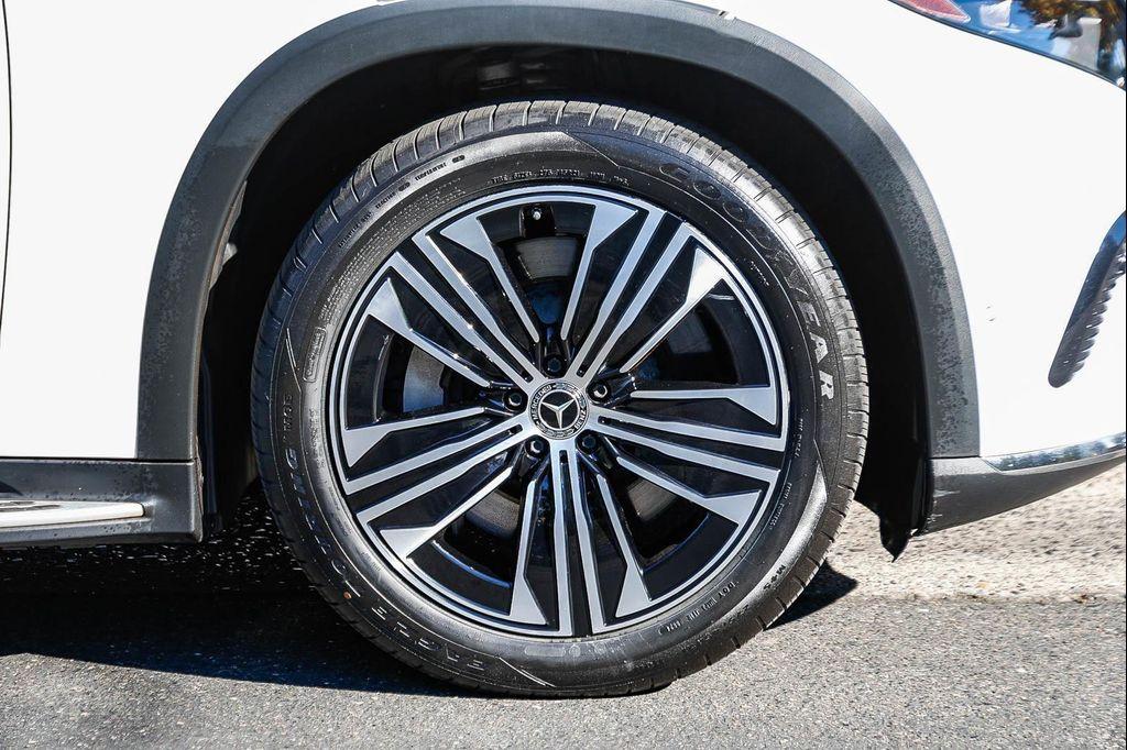 used 2023 Mercedes-Benz EQS 450 car, priced at $48,220