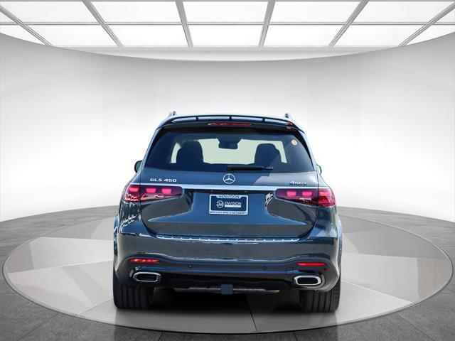 new 2025 Mercedes-Benz GLS 450 car, priced at $114,540