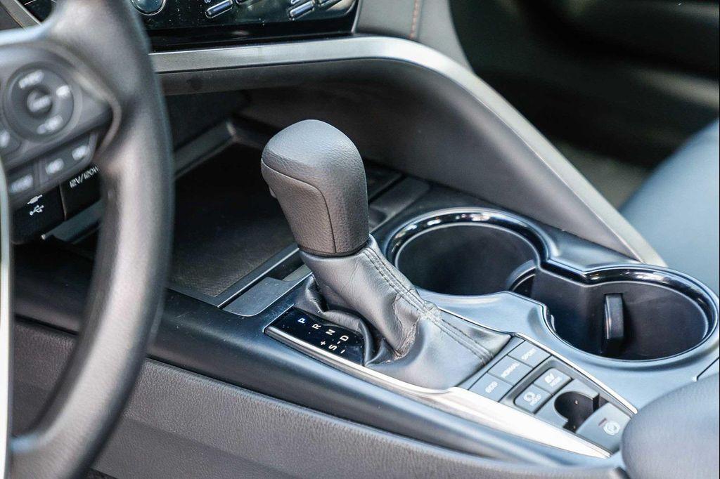 used 2019 Toyota Camry Hybrid car, priced at $21,225