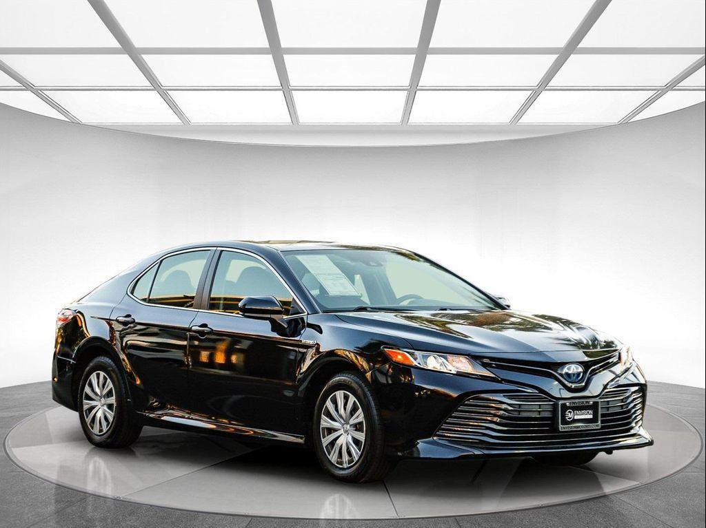 used 2019 Toyota Camry Hybrid car, priced at $21,225