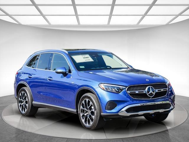 new 2025 Mercedes-Benz GLC 350e car, priced at $64,455