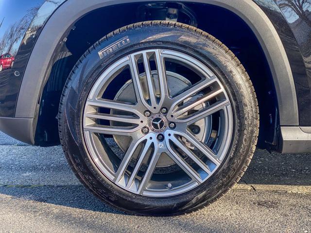 new 2025 Mercedes-Benz GLS 450 car, priced at $92,325