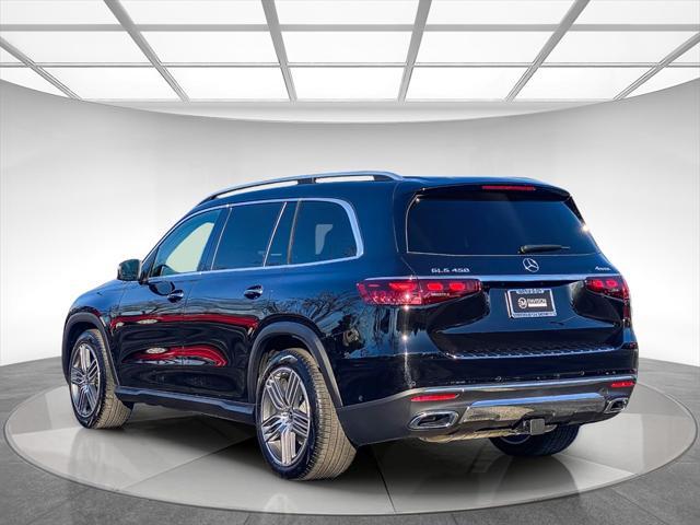 new 2025 Mercedes-Benz GLS 450 car, priced at $92,325