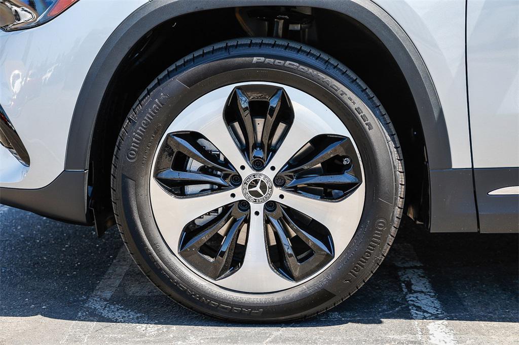 new 2026 Mercedes-Benz GLA 250 car, priced at $46,480