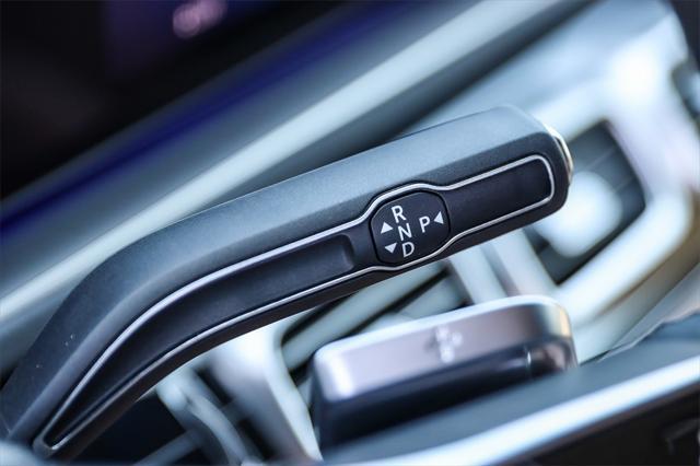 new 2025 Mercedes-Benz GLS 580 car, priced at $129,275