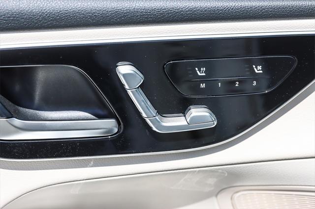 new 2025 Mercedes-Benz GLC 300 car, priced at $53,905