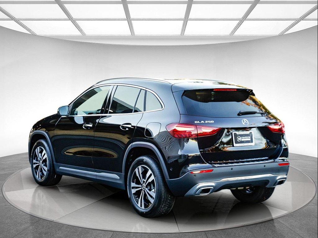 new 2026 Mercedes-Benz GLA 250 car, priced at $45,310