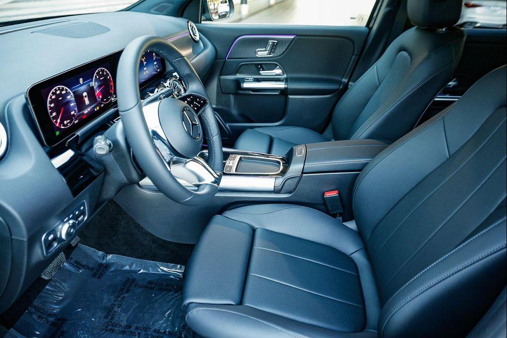 new 2026 Mercedes-Benz GLA 250 car, priced at $45,310