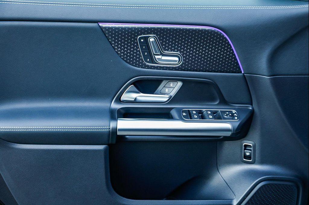 new 2026 Mercedes-Benz GLA 250 car, priced at $45,310