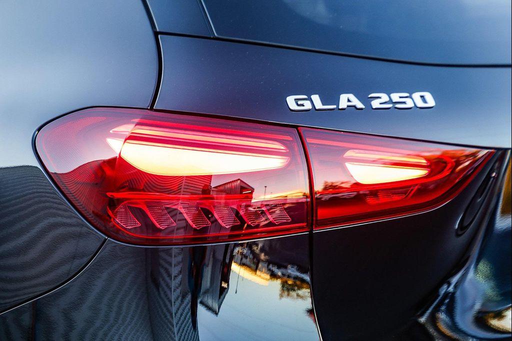 new 2026 Mercedes-Benz GLA 250 car, priced at $45,310