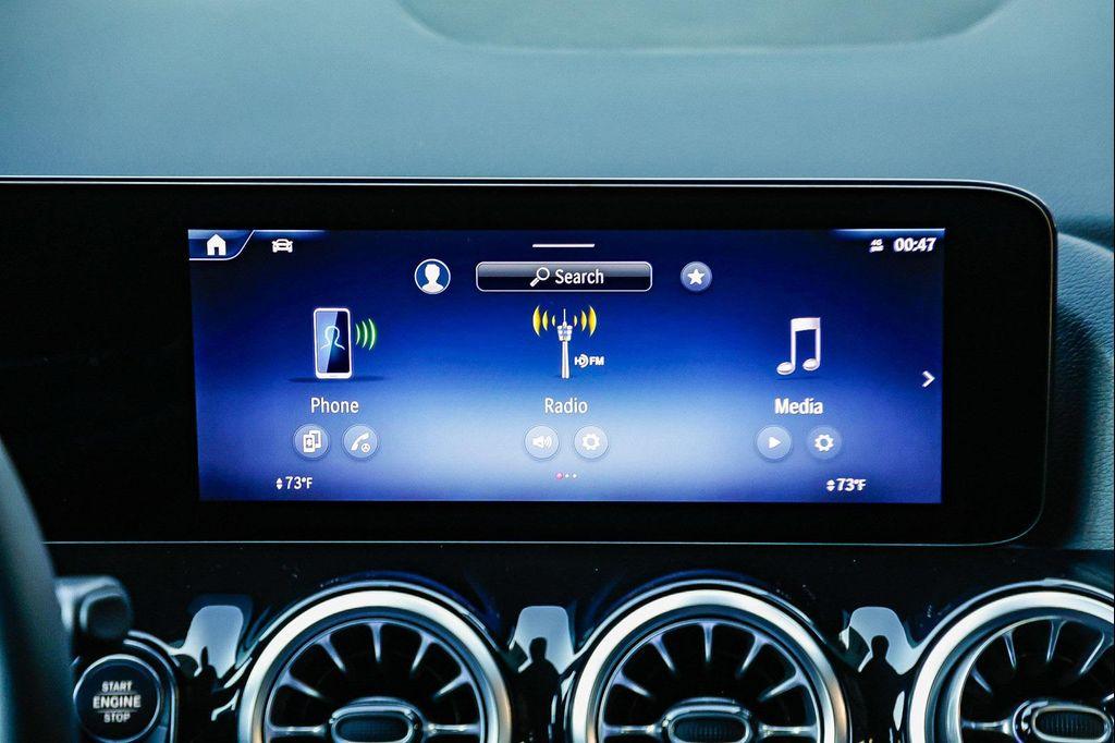 new 2026 Mercedes-Benz GLA 250 car, priced at $45,310