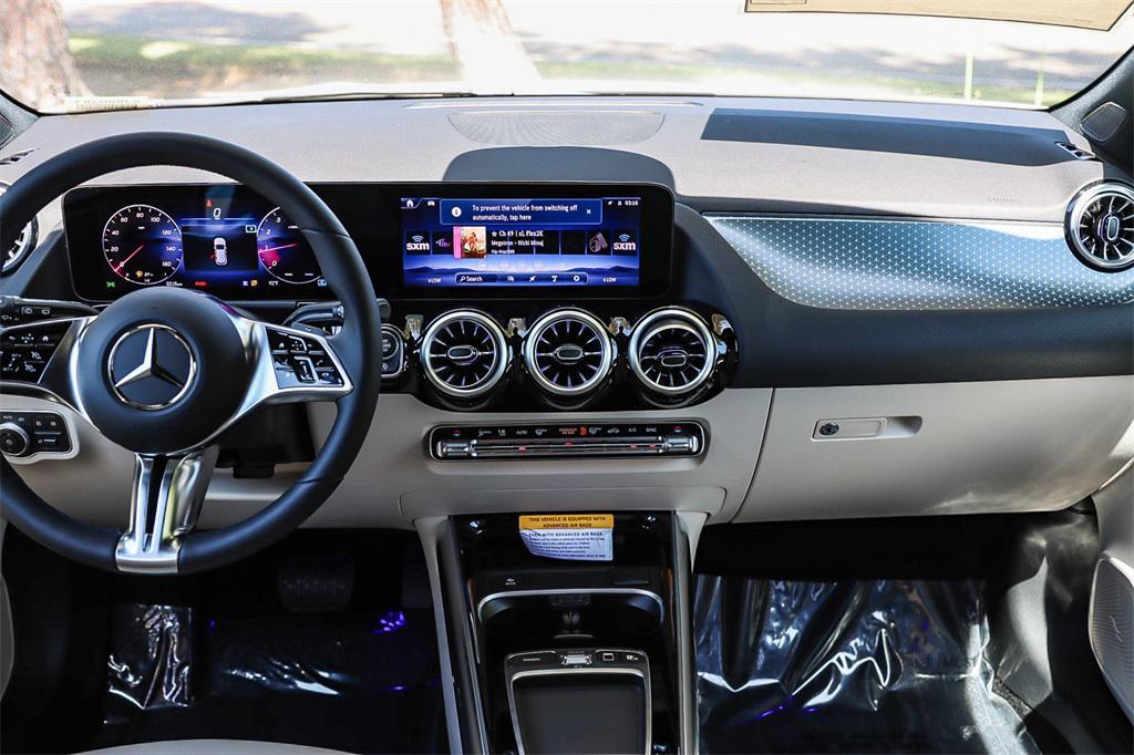 new 2025 Mercedes-Benz GLA 250 car, priced at $45,845