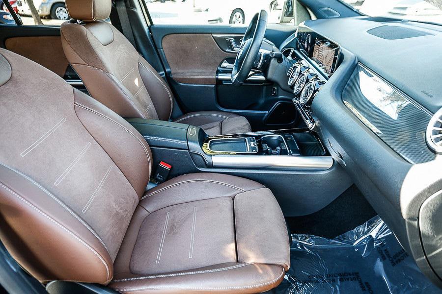 used 2025 Mercedes-Benz GLA 250 car, priced at $43,888