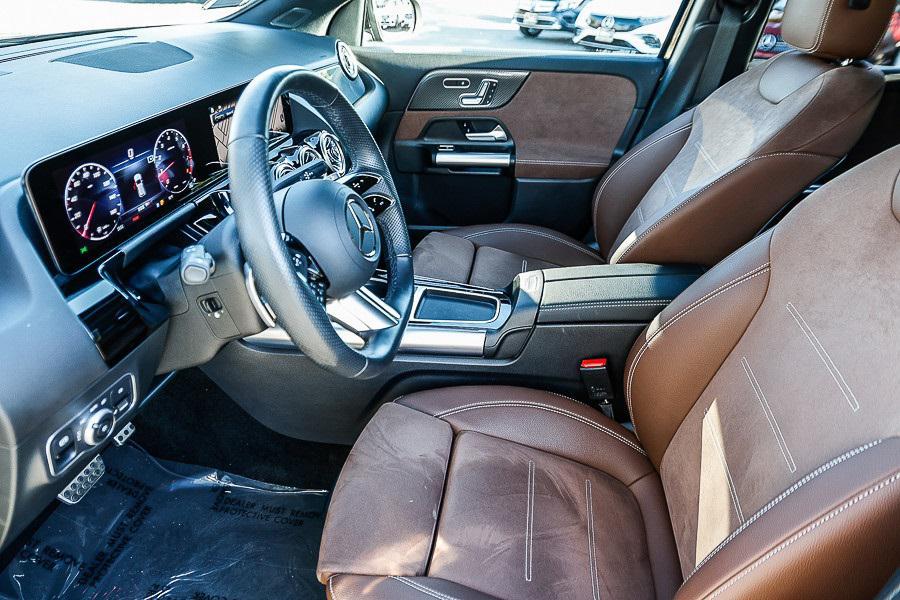 used 2025 Mercedes-Benz GLA 250 car, priced at $43,888