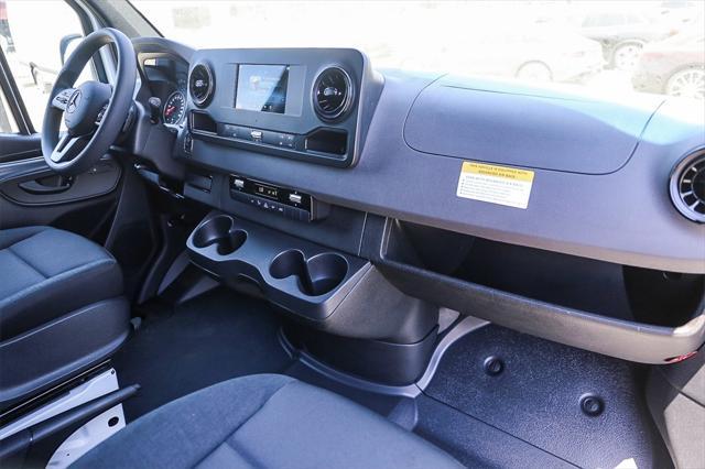 new 2024 Mercedes-Benz Sprinter 2500 car, priced at $63,134