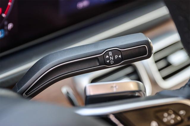 new 2025 Mercedes-Benz GLS 450 car, priced at $91,580