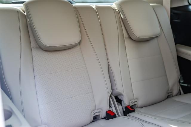 new 2025 Mercedes-Benz GLS 450 car, priced at $91,580