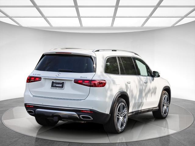 new 2025 Mercedes-Benz GLS 450 car, priced at $91,580