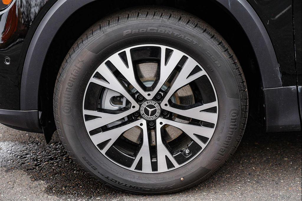 new 2026 Mercedes-Benz GLB 250 car, priced at $50,115