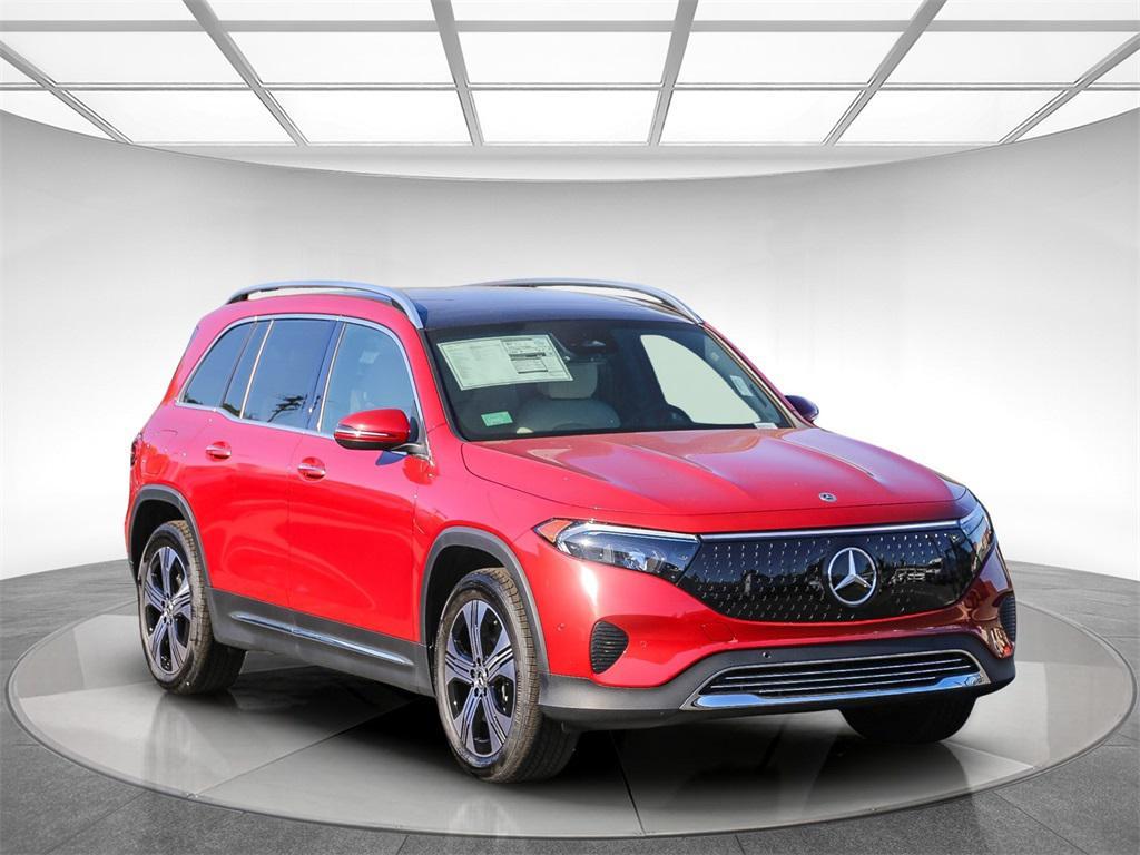 new 2024 Mercedes-Benz EQB 300 car, priced at $64,975