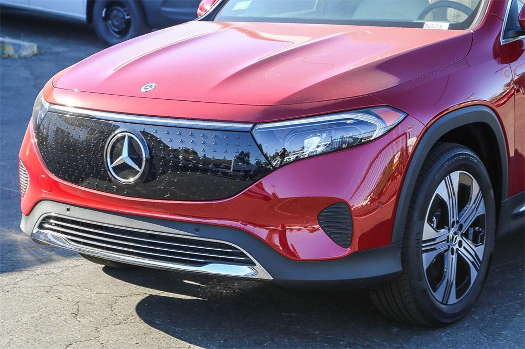new 2024 Mercedes-Benz EQB 300 car, priced at $64,975