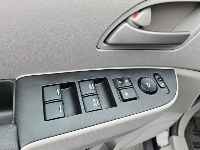 used 2013 Honda Odyssey car, priced at $6,999