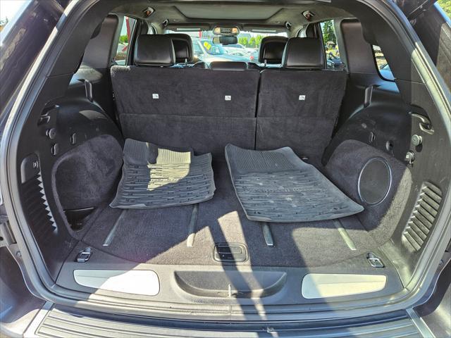 used 2015 Jeep Grand Cherokee car, priced at $13,999