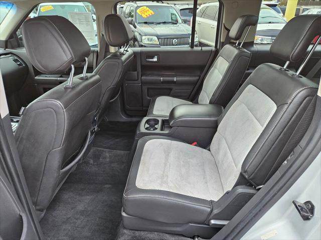 used 2011 Ford Flex car, priced at $6,500