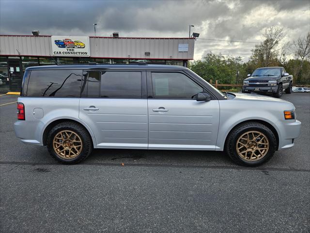 used 2011 Ford Flex car, priced at $6,500