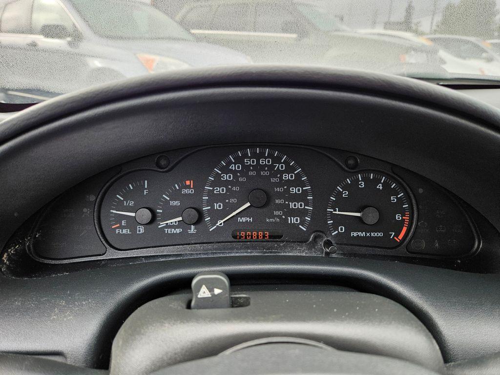 used 2004 Chevrolet Cavalier car, priced at $1,495