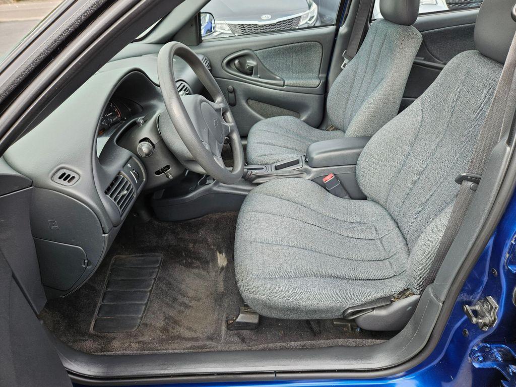 used 2004 Chevrolet Cavalier car, priced at $1,495