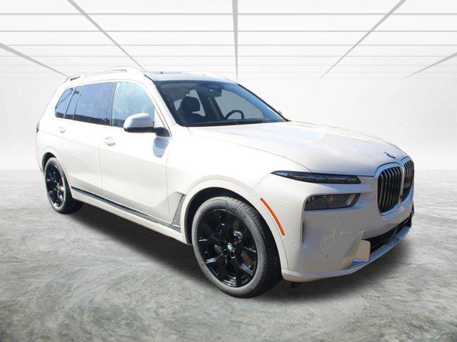 new 2025 BMW X7 car, priced at $97,175