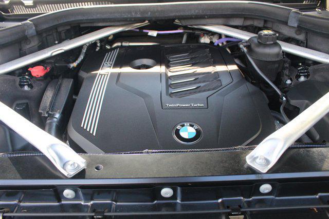 used 2022 BMW X7 car