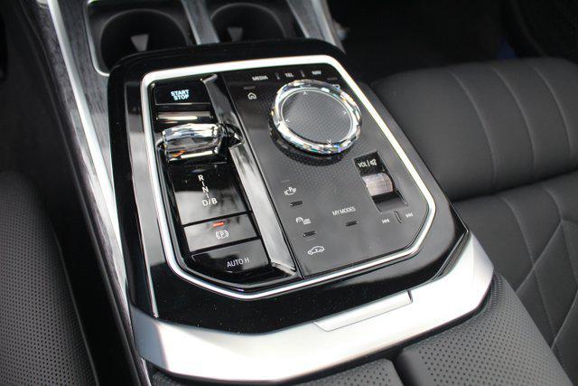 new 2025 BMW i7 car, priced at $115,625