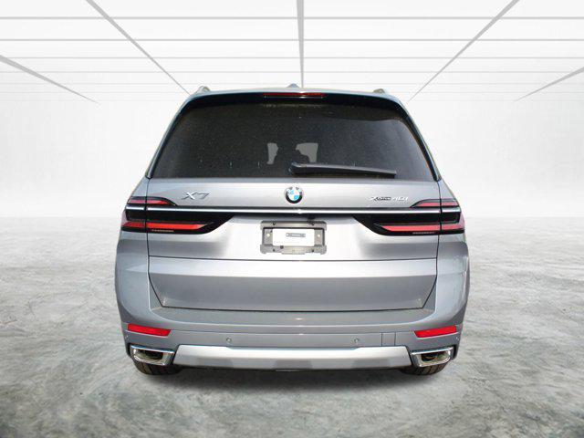 new 2025 BMW X7 car, priced at $92,925