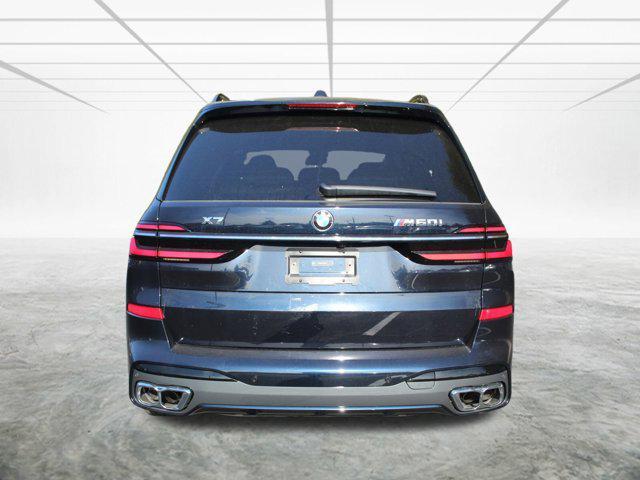 new 2025 BMW X7 car, priced at $117,020