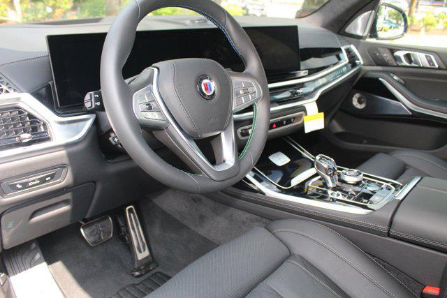 new 2025 BMW X7 car, priced at $158,195
