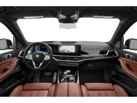 new 2025 BMW X7 car, priced at $158,195