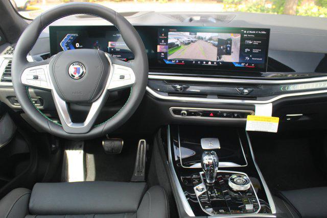 new 2025 BMW X7 car, priced at $158,195