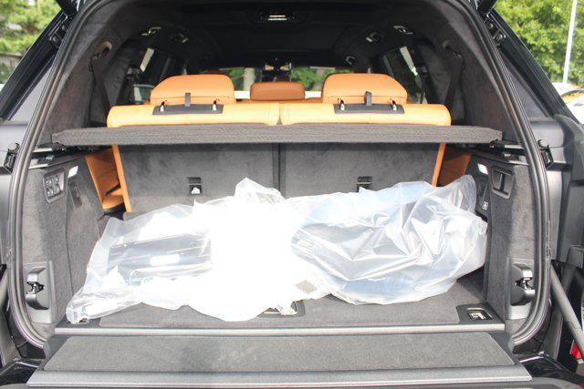 new 2026 BMW X7 car, priced at $101,275