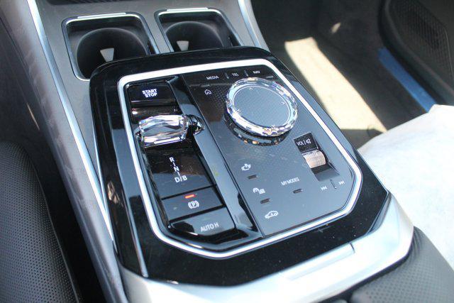 new 2025 BMW i7 car, priced at $117,725
