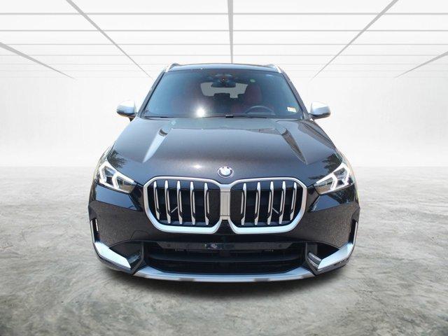 new 2024 BMW X1 car