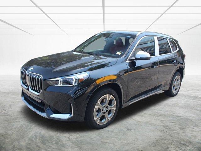 new 2024 BMW X1 car