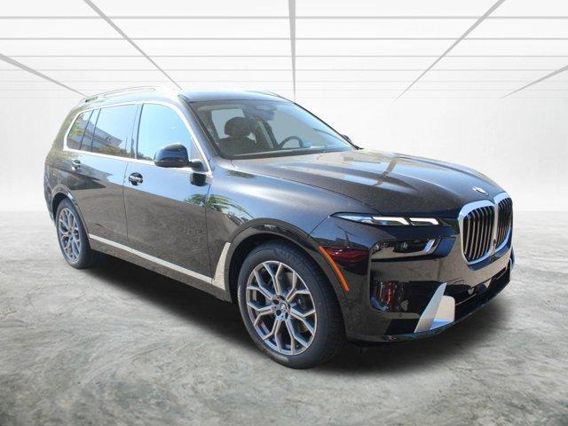 new 2025 BMW X7 car, priced at $91,930