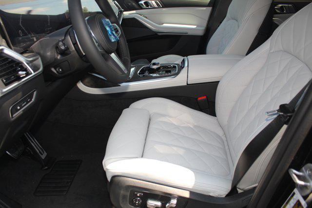 new 2026 BMW X7 car, priced at $98,275