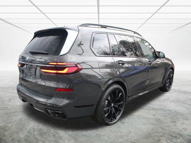 new 2025 BMW X7 car, priced at $122,125