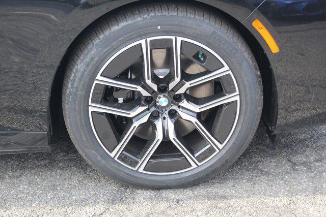 new 2025 BMW i7 car, priced at $136,625