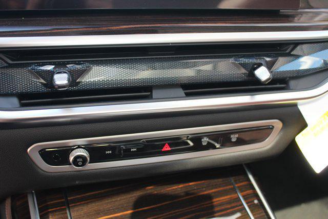new 2026 BMW X7 car, priced at $94,580